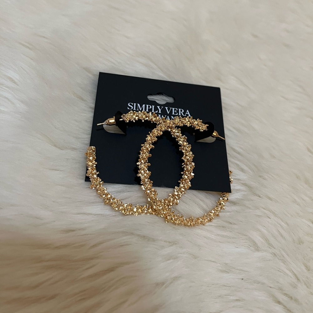 NWT Simply Vera Wang Gold Hoop Earrings